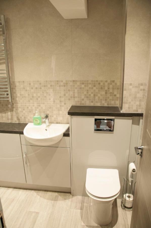 The Square Guest Apartment Stewartstown المظهر الخارجي الصورة